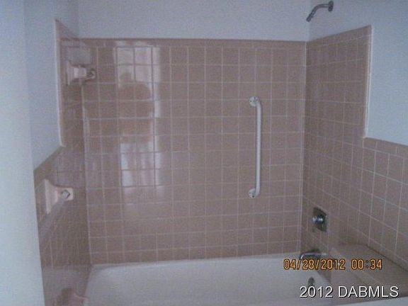 4th image of 2820 Ocean Shore Blvd APT 9