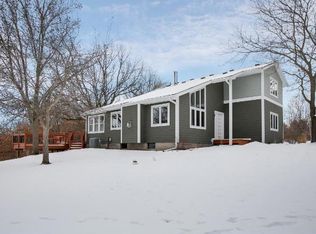 8333 Delaney Cir, Inver Grove Heights, MN 55076