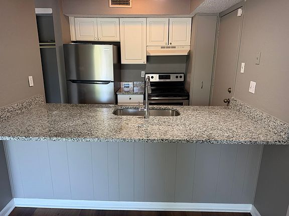 3rd image of 6747 Quail Hollow Ct #2