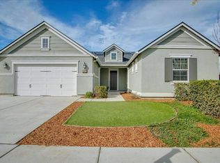 208 Sundance Dr, Hollister, CA