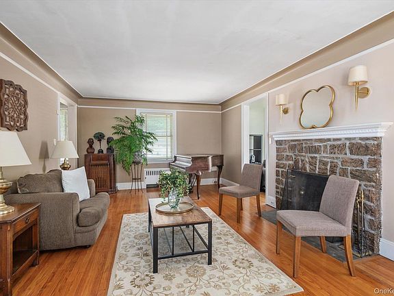 5th image of 1542 Grand Avenue