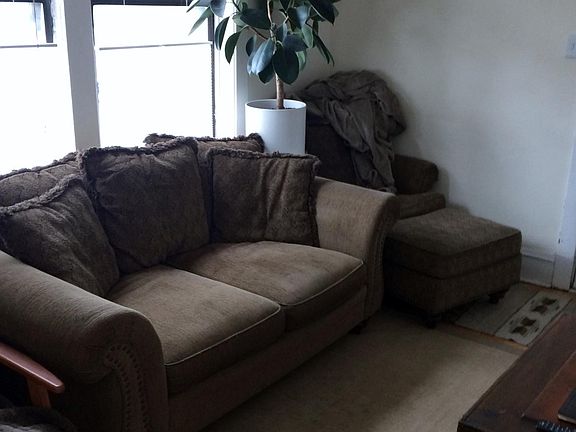 4th image of 2250 W Armitage Ave APT 1E