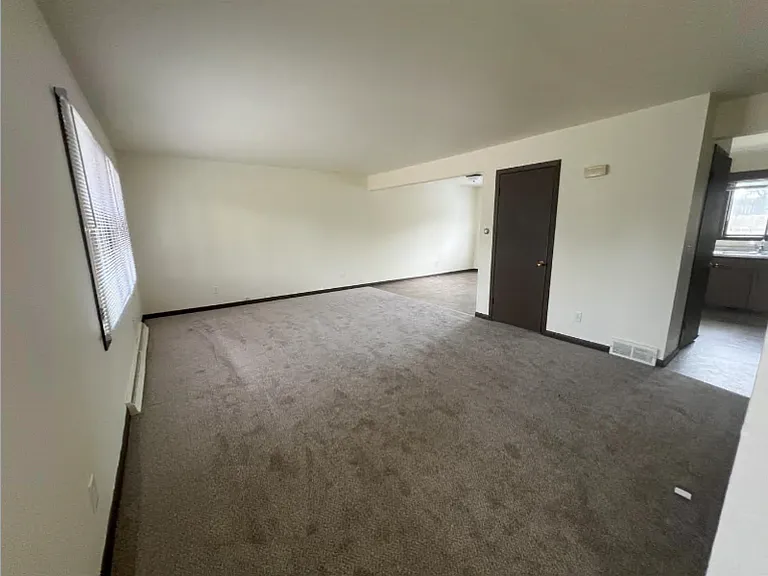 536 Melody Ln #3 — Photo 2