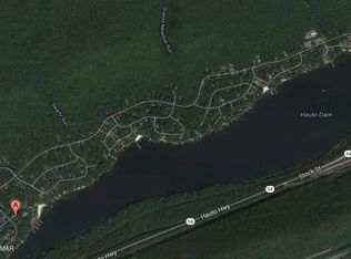 Lake Dr, Nesquehoning, PA 18240