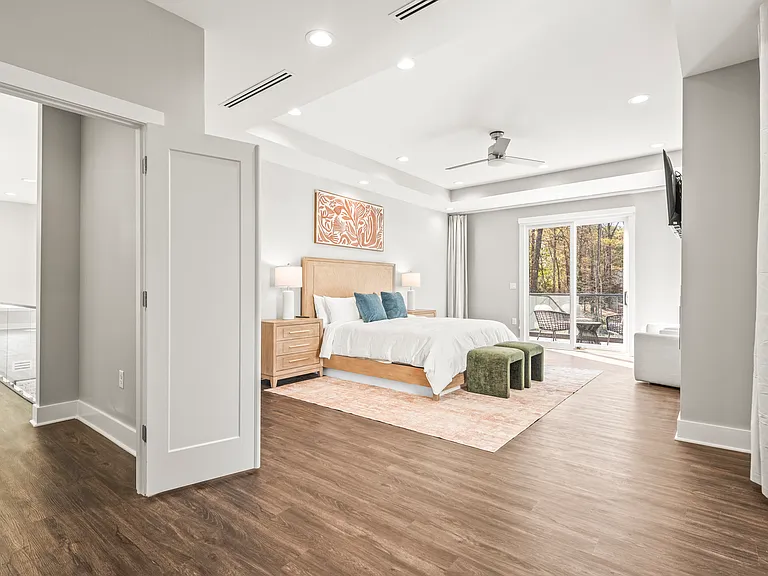 W Northway Ln — Photo 23