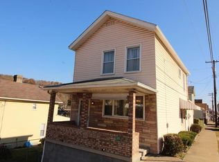 315 9th St, Monongahela, PA 15063