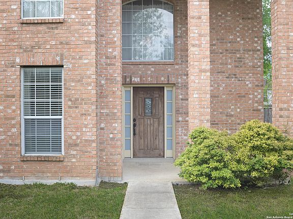 3rd image of 10507 Pemleaf Ct