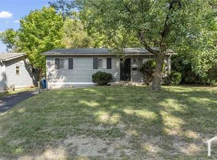 10224 Lord Dr, Saint Louis, MO