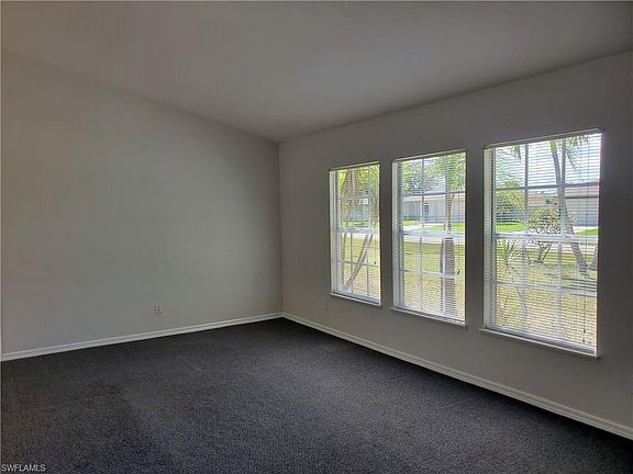 4th image of 215 SE 17th Ter