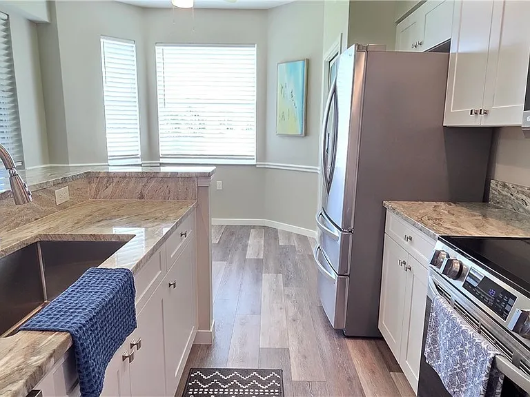 16635 Lake Circle Dr #612 — Photo 26