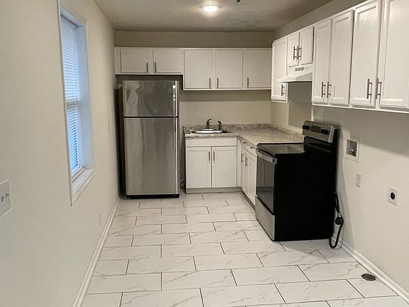 2nd image of 3338 Doverside Dr Unit A