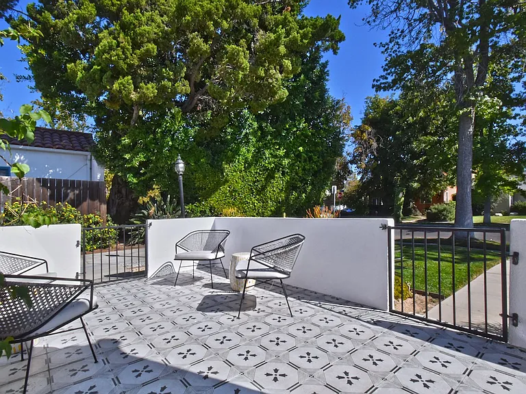 5653 Beck Ave — Photo 6
