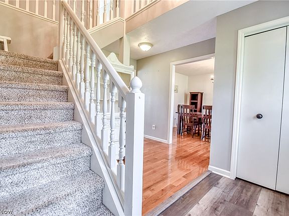 5th image of 7052 Cornell Ln
