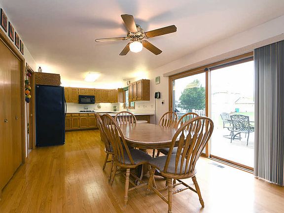 5th image of 14130 Scott Ln