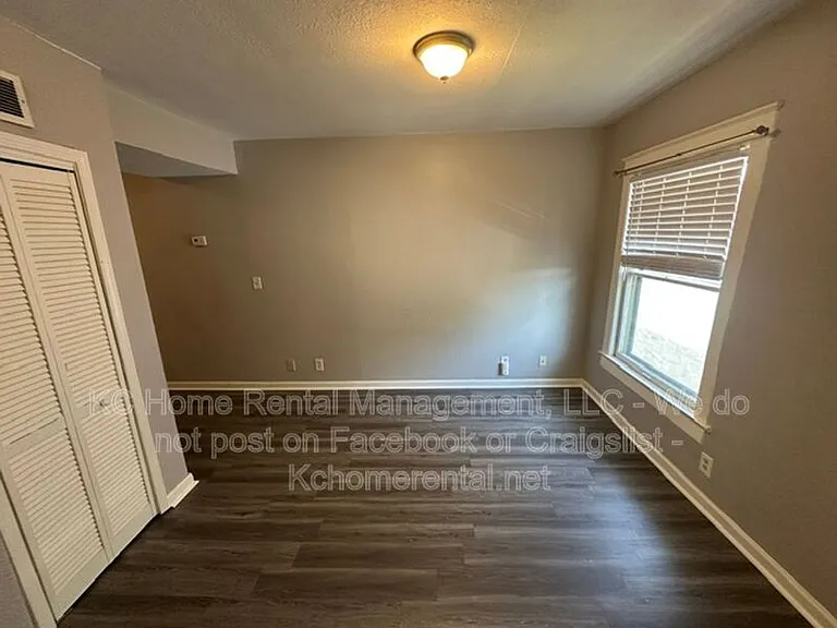 3633 Central St #2 — Photo 13