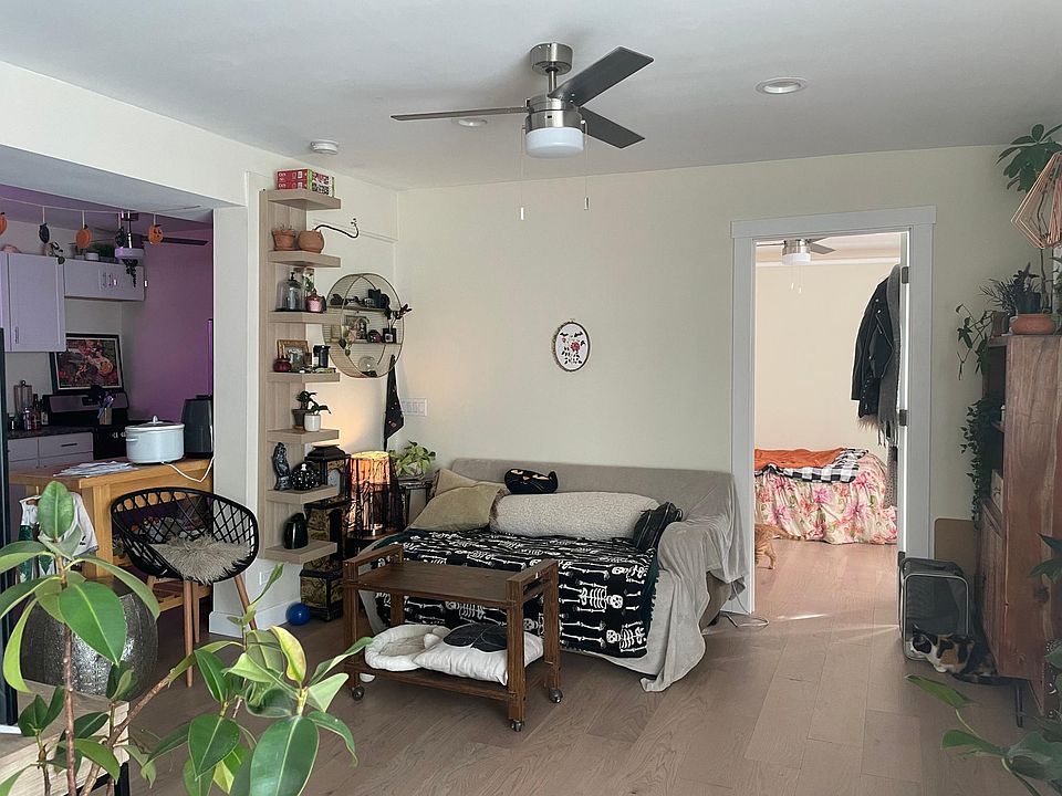 2nd image of 3518 W Altgeld St #1