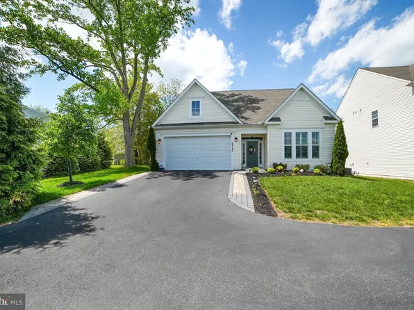 6247 Woodcrest Dr, Ellicott City, MD 21043