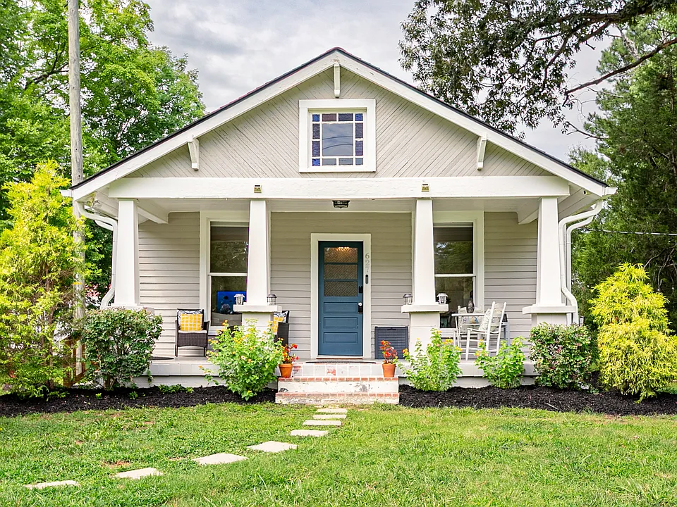 627 Cedar Grove Rd