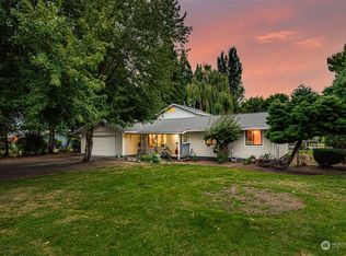 284 Roberson Rd, Woodland, WA 98674