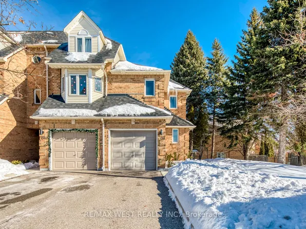 99 Bristol Rd E #153, Mississauga, ON L4Z 3P4