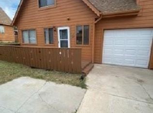 925 Forest Hill Rd, Woodland Park, CO 80863