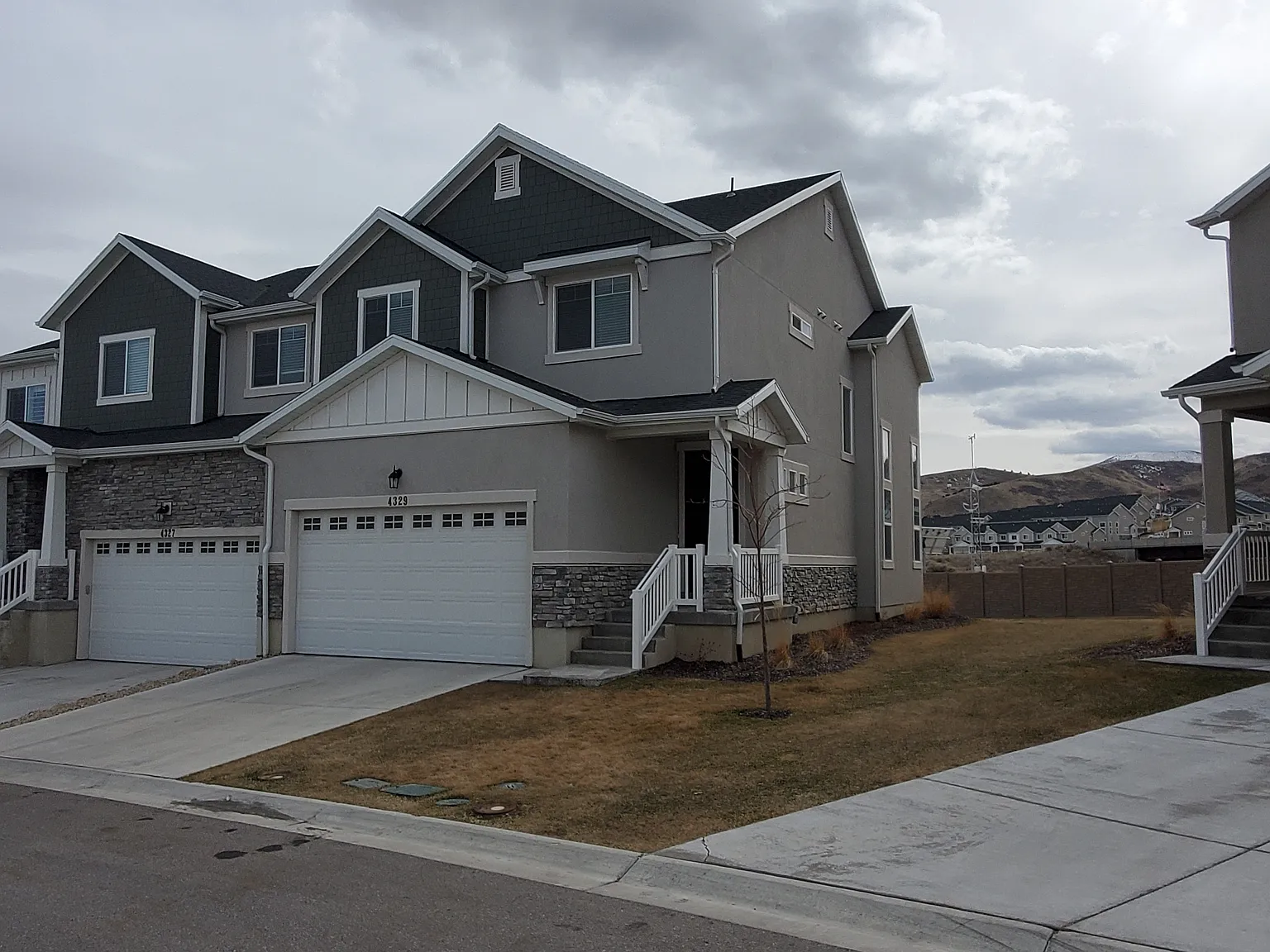 4329 W Quiet Shade Dr — Photo 2