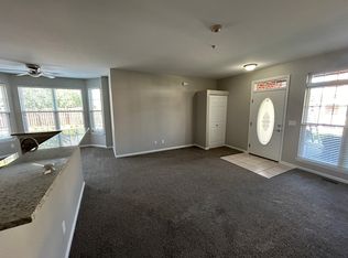 15032 S Wood Farm Rd, Plainfield, IL 60544