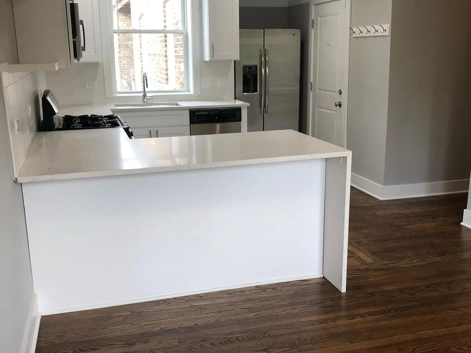 5034 North Washtenaw Avenue — Photo 3
