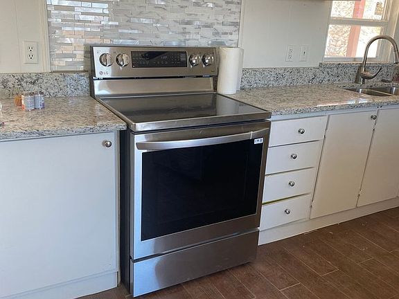 4th image of 13117 Fordham Dr
