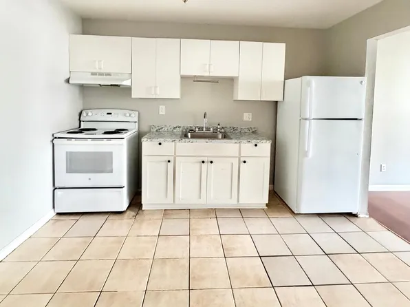 119 Blake St #304, New Haven, CT 06511