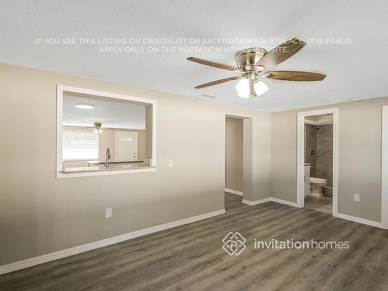 10821 Manchester Rd — Photo 9
