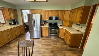 1739 Holiday Ln — Photo 27