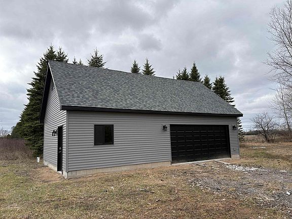 2nd image of 4136 Duprie Rd