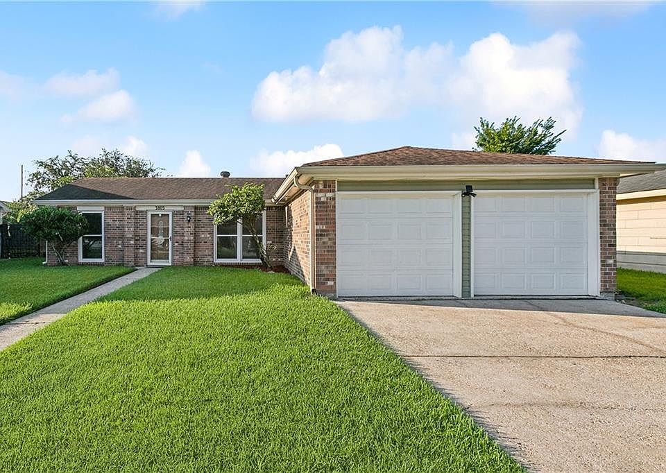 1st image of 3805 Greenbriar Ln