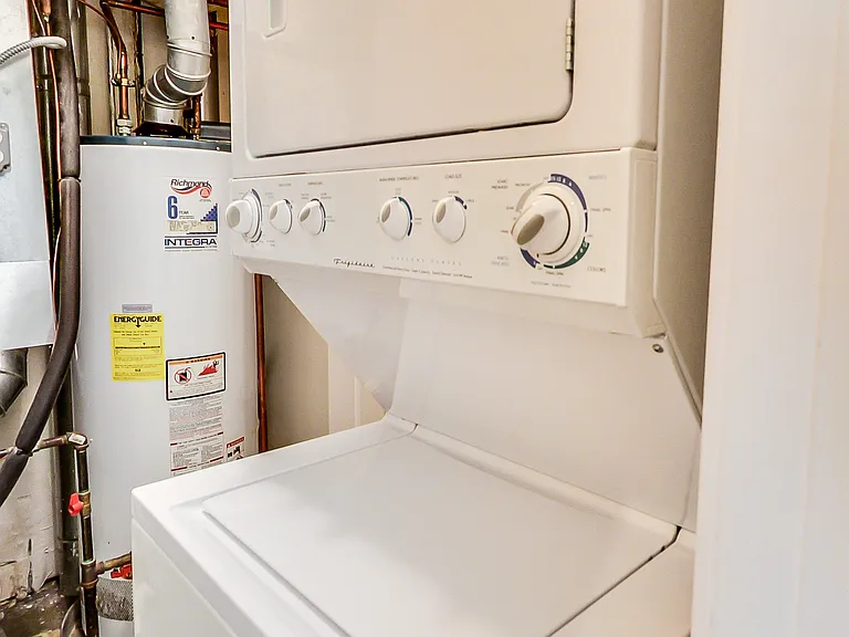 1010 W Monroe St #3 — Photo 23