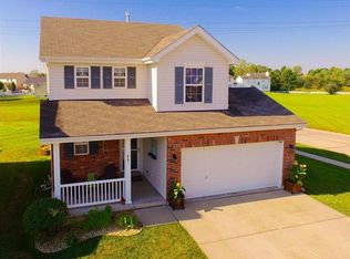 801 Wayland Dr, O'Fallon, MO 63366