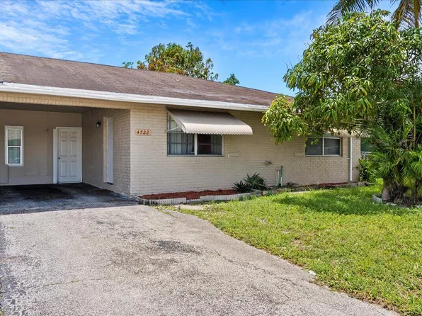 4722 Gladiator Circle, Greenacres, FL 33463