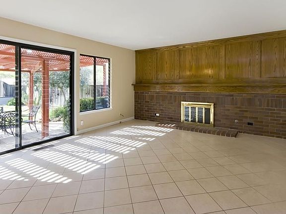 3rd image of 1228 Valley Quail Cir