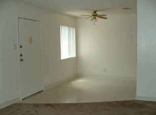 1820 Indn Schl Rd NW APT 110, Albuquerque, NM 87104