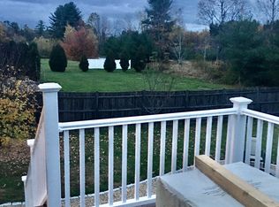 9 Winslow Dr, Somersworth, NH 03878