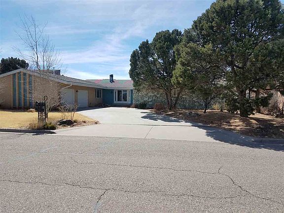 5th image of 805 Los Pueblos St