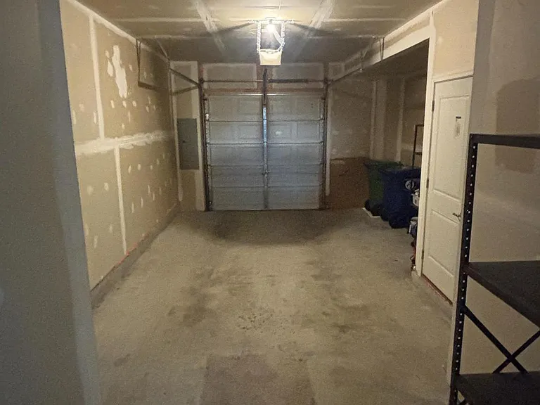 4517 Foster Ave — Photo 5