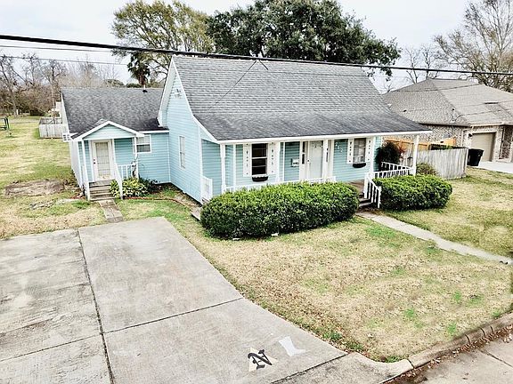 2nd image of 212 N 10th St