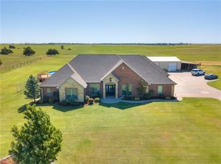 9954 N 2440th Rd, Weatherford, OK 73096