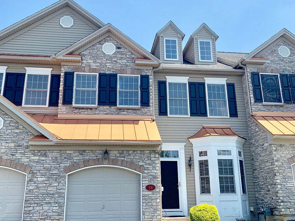 1st image of 34 Hillside Ct S