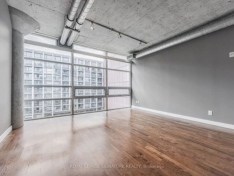 42 Camden St #605 — Photo 5