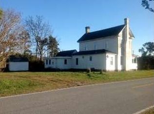 715 Radar Rd, Engelhard, NC 27824