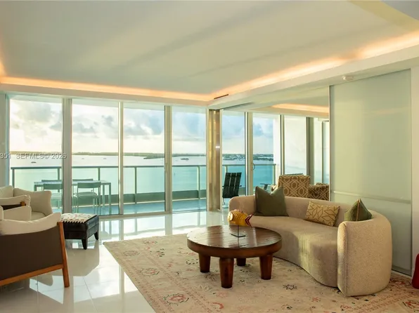 1331 Brickell Bay Dr APT 1505, Miami, FL 33131