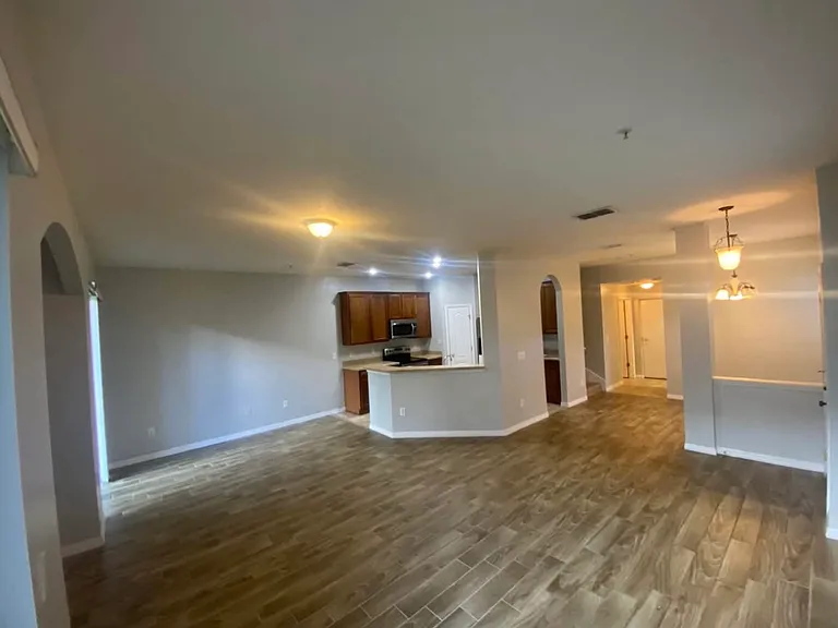 811 Ashworth Overlook Dr #811 — Photo 5