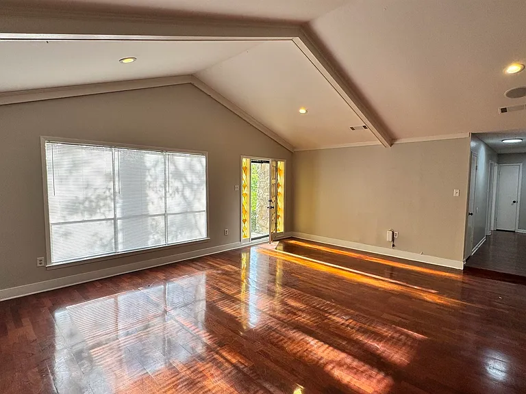 2302 Hawksmoor Pl — Photo 4
